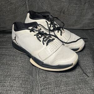 2011 Nike Air Jordan BCT Size 9.5 - White Black - 429505 102